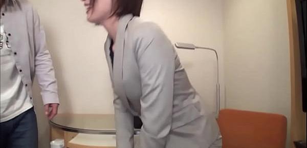  Classy Asian Office Lady in High Heels Hotel Sex